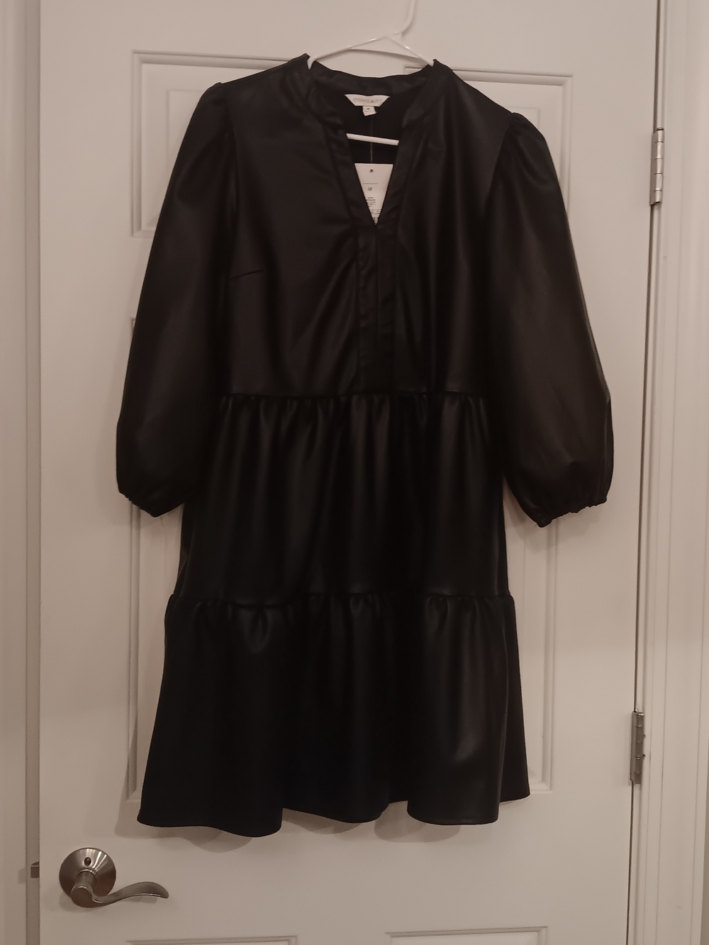 crown & ivy NWT Black Faux Leather Puff Sleeve Tiered V-Neck Dress M